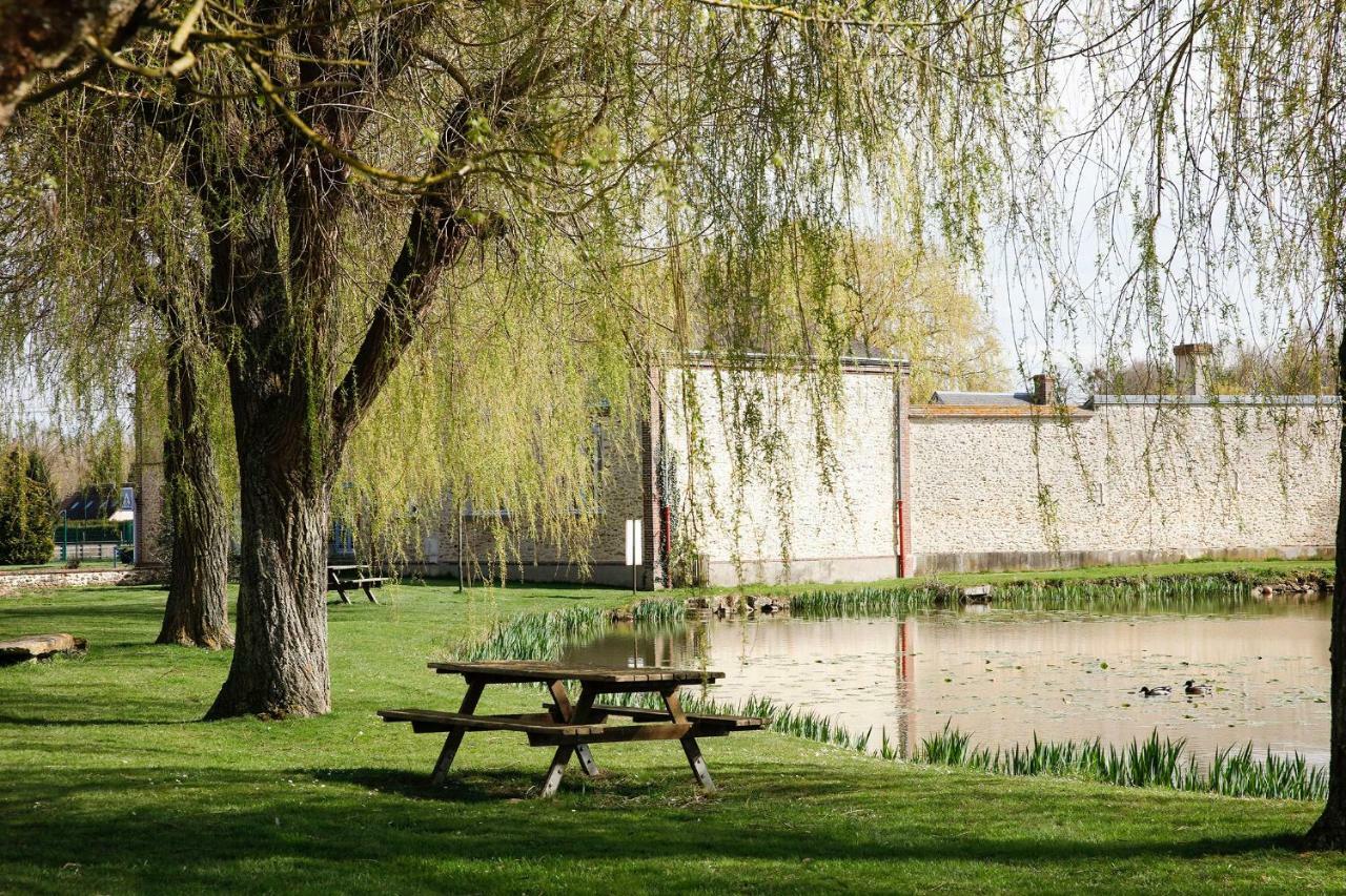 Maison D'Hotes A L'Ombre Bleue Mittainville Kültér fotó